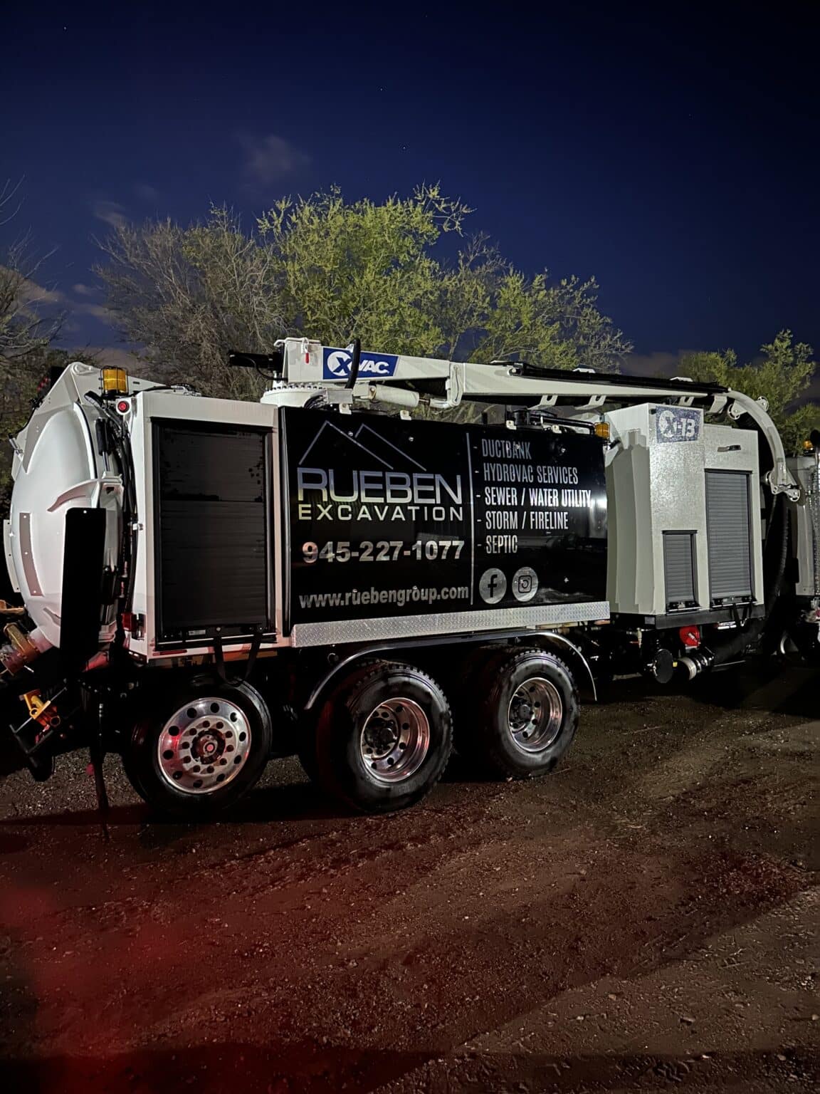 Hydrovac operator performing daylighting work