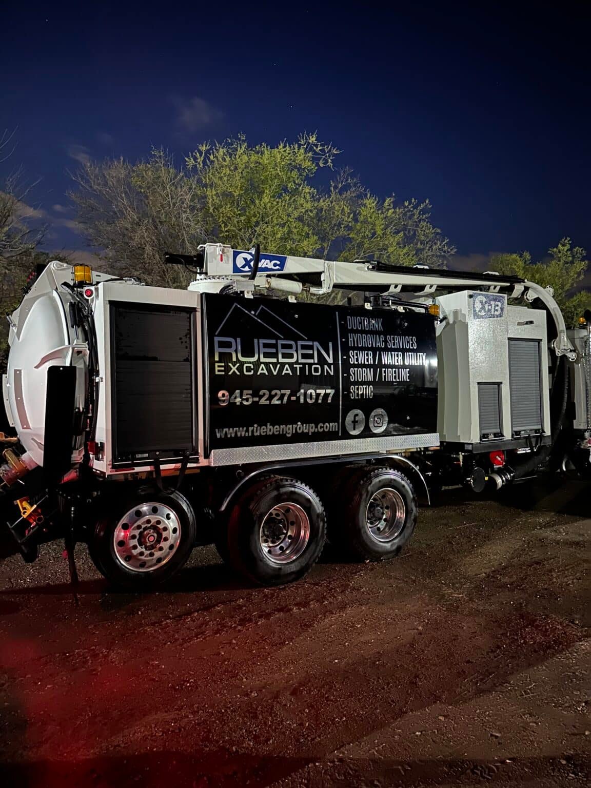 Hydrovac operator performing daylighting work