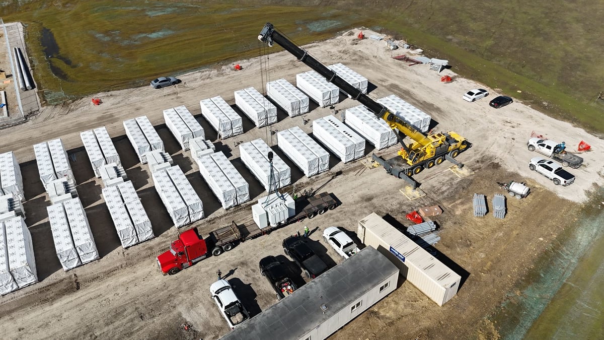 Decatur BESS Facility — concrete-encased duct bank installation in Decatur, TX by Rueben Group